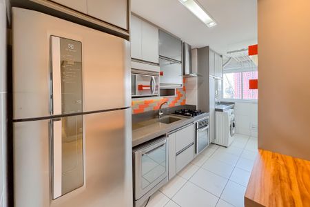 Apartamento à venda com 69m², 2 quartos e 1 vaga Apartamento à venda com 69m², 2 quartos e 1 vagaCozinha