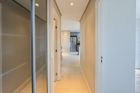 Apartamento à venda com 69m², 2 quartos e 1 vaga Apartamento à venda com 69m², 2 quartos e 1 vagaCorredor