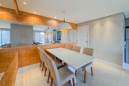 Apartamento à venda com 69m², 2 quartos e 1 vaga Apartamento à venda com 69m², 2 quartos e 1 vagaSala