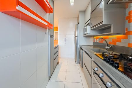 Apartamento à venda com 69m², 2 quartos e 1 vaga Apartamento à venda com 69m², 2 quartos e 1 vagaCozinha