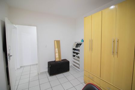 Casa para alugar com 100m², 2 quartos e sem vaga Casa para alugar com 100m², 2 quartos e sem vagaQuarto