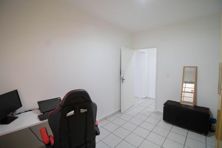 Casa para alugar com 100m², 2 quartos e sem vaga Casa para alugar com 100m², 2 quartos e sem vagaQuarto