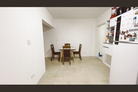Casa para alugar com 100m², 2 quartos e sem vaga Casa para alugar com 100m², 2 quartos e sem vagaCozinha