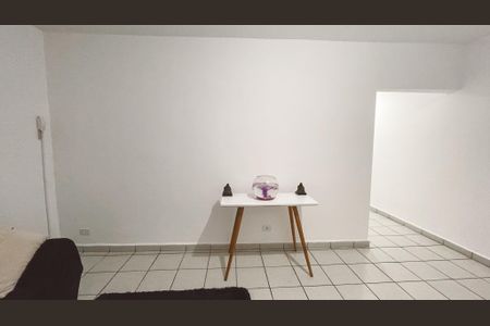 Casa para alugar com 100m², 2 quartos e sem vaga Casa para alugar com 100m², 2 quartos e sem vagaSala