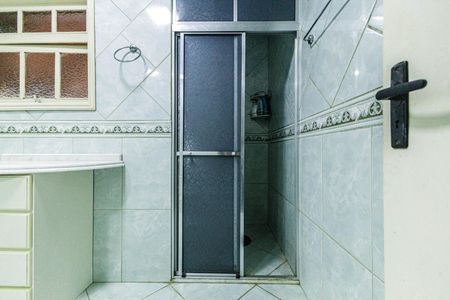 Casa à venda com 240m², 3 quartos e 4 vagas Casa à venda com 240m², 3 quartos e 4 vagasBanheiro da Suíte