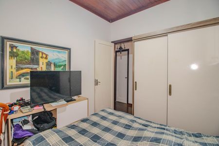 Casa à venda com 167m², 3 quartos e 2 vagasQuarto 1