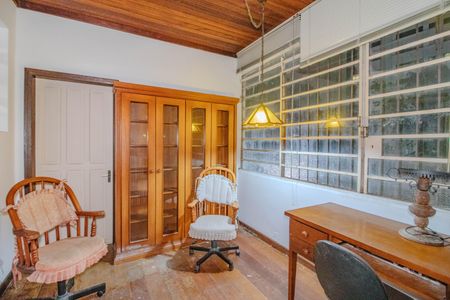 Casa à venda com 167m², 3 quartos e 2 vagasEscritório