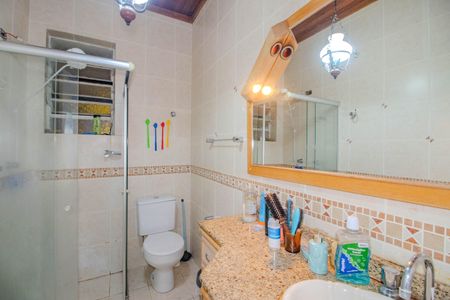 Casa à venda com 167m², 3 quartos e 2 vagasBanheiro Social