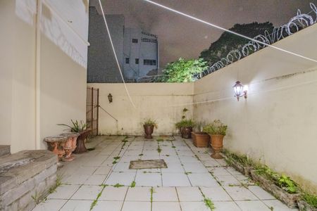 Casa à venda com 167m², 3 quartos e 2 vagasÁrea Externa