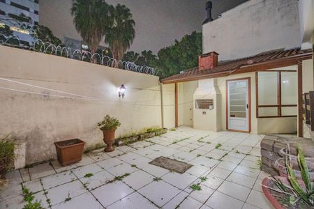 Casa à venda com 167m², 3 quartos e 2 vagasÁrea Externa