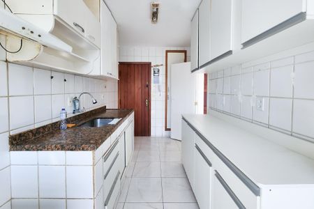 Apartamento à venda com 90m², 3 quartos e 1 vagaCozinha