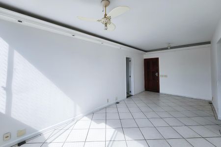 Apartamento à venda com 90m², 3 quartos e 1 vagaSala