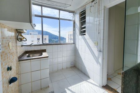 Apartamento à venda com 90m², 3 quartos e 1 vagaÁrea de Serviço