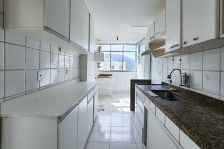 Apartamento à venda com 90m², 3 quartos e 1 vagaCozinha