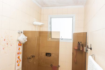 Casa à venda com 200m², 4 quartos e 2 vagasBanheiro da Suíte