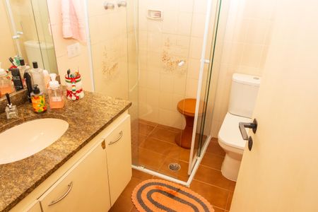 Casa à venda com 200m², 4 quartos e 2 vagasBanheiro