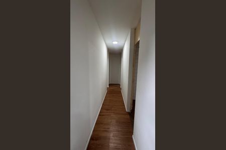 Apartamento à venda com 78m², 3 quartos e 1 vagaCorredor