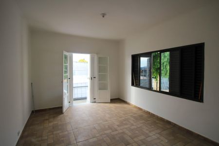 Casa à venda com 400m², 3 quartos e 4 vagas Casa à venda com 400m², 3 quartos e 4 vagasSuíte