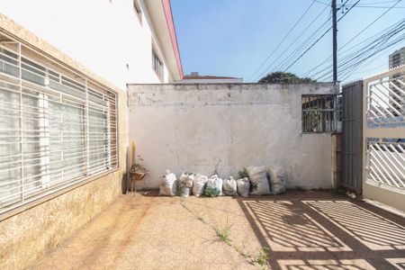 Casa à venda com 176m², 3 quartos e 3 vagasGaragem