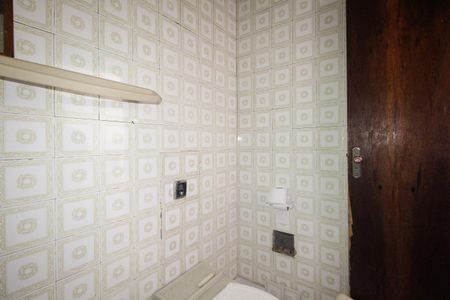 Casa à venda com 176m², 3 quartos e 3 vagasBanheiro Social