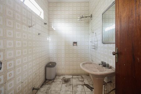 Casa à venda com 176m², 3 quartos e 3 vagasBanheiro Suíte