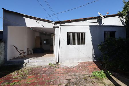 Fachada de casa para alugar com 2 quartos, 25m² em Jardim Carvalho, Viamão