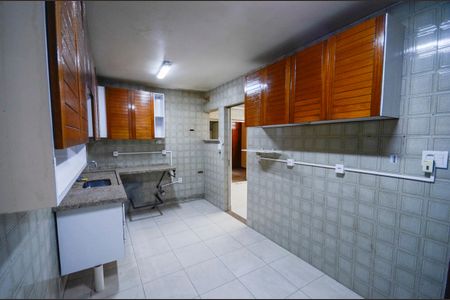 Apartamento à venda com 145m², 3 quartos e 1 vagaCozinha