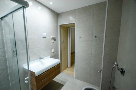 Apartamento à venda com 145m², 3 quartos e 1 vagaBanheiro da Suíte 3