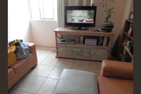 Apartamento à venda com 78m², 2 quartos e 1 vaga