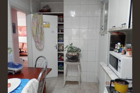 Apartamento à venda com 78m², 2 quartos e 1 vaga