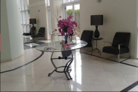 Apartamento à venda com 53m², 1 quarto e 1 vaga