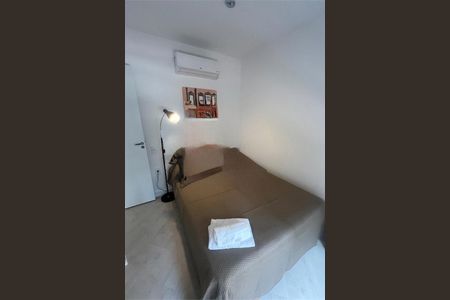 Apartamento à venda com 32m², 1 quarto e sem vaga