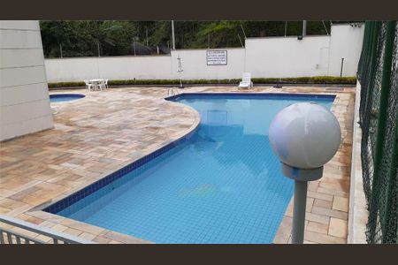 Apartamento à venda com 64m², 3 quartos e 2 vagas