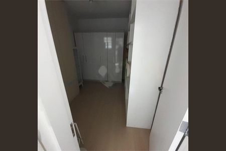 Apartamento à venda com 64m², 3 quartos e 2 vagas