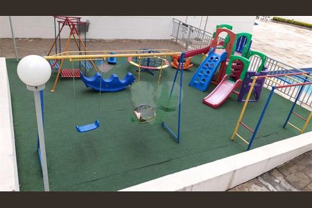 Apartamento à venda com 64m², 3 quartos e 2 vagas