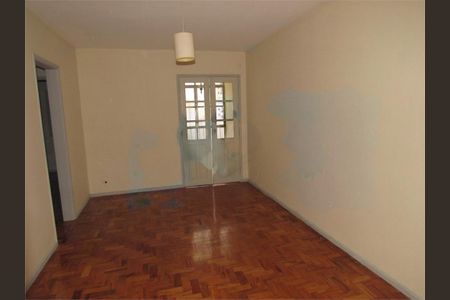Apartamento à venda com 68m², 2 quartos e 1 vaga