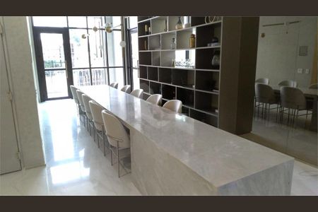 Apartamento à venda com 29m², 1 quarto e sem vaga