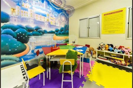 Apartamento à venda com 64m², 3 quartos e 1 vaga