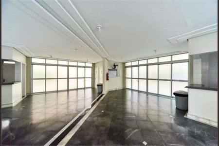 Apartamento à venda com 64m², 3 quartos e 1 vaga