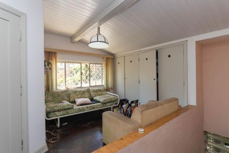 Casa à venda com 350m², 3 quartos e 3 vagasHall da Escada