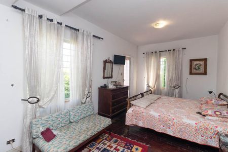 Casa à venda com 350m², 3 quartos e 3 vagasQuarto 2