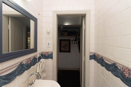 Casa à venda com 350m², 3 quartos e 3 vagasLavabo