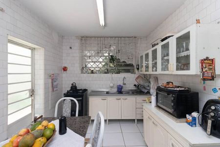 Casa à venda com 350m², 3 quartos e 3 vagasCozinha