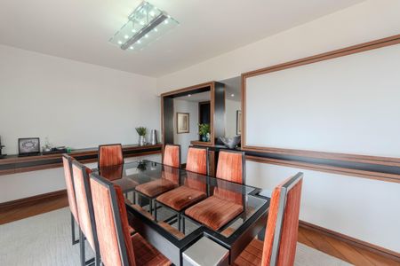 Apartamento à venda com 264m², 4 quartos e 3 vagasSala de Jantar
