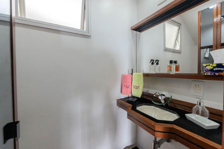Apartamento à venda com 264m², 4 quartos e 3 vagasLavabo