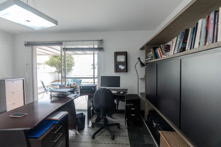 Apartamento à venda com 264m², 4 quartos e 3 vagasEscritório