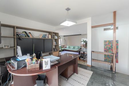Apartamento à venda com 264m², 4 quartos e 3 vagasEscritório