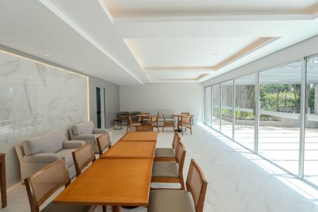 Apartamento à venda com 264m², 4 quartos e 3 vagasÁrea comum - Salão de festas