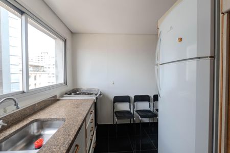 Apartamento à venda com 264m², 4 quartos e 3 vagasCozinha 1