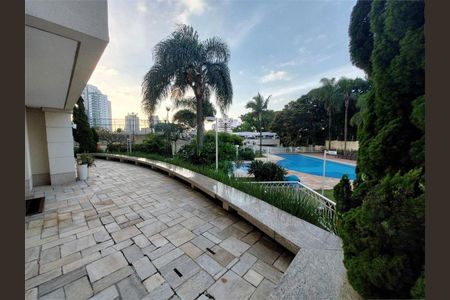 Apartamento à venda com 114m², 4 quartos e 2 vagas